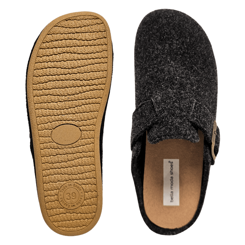 Deux chaussons Bella Moda gris anthracite, l'un avec semelle extérieure antidérapante, l'autre avec semelle intérieure