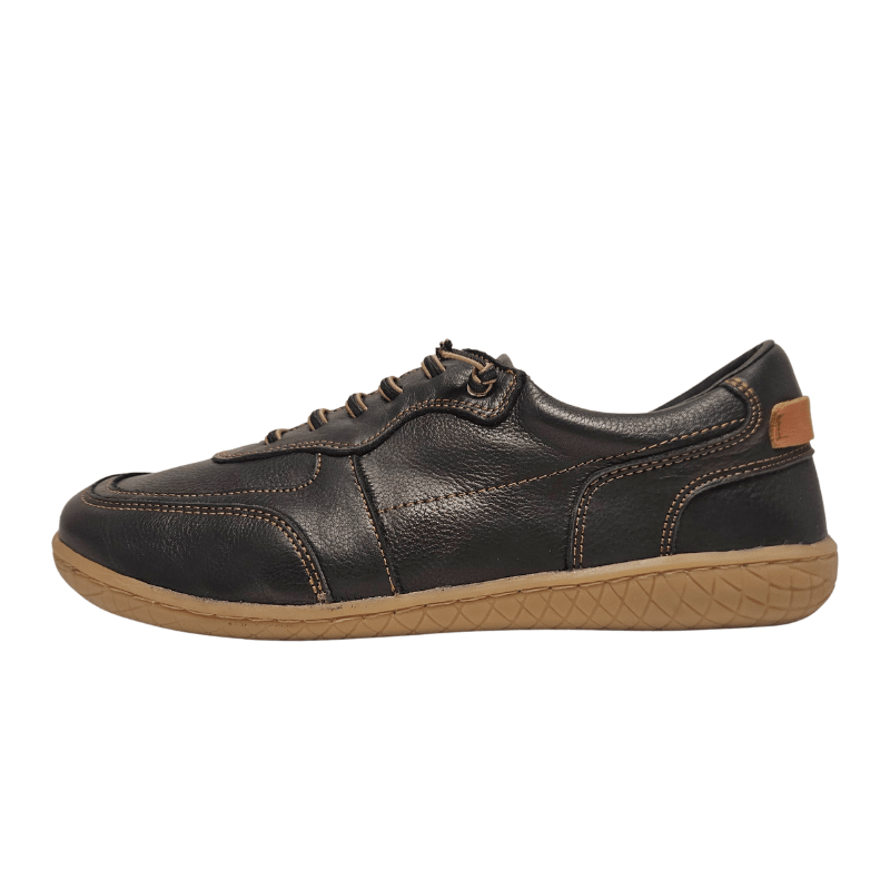 Chaussure minimaliste droite noire Bella Moda pour femme, vue latérale avec lacets et semelle marron