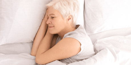 Søvntyven: Hvorfor søvnen svigter med alderen - Seniorshop