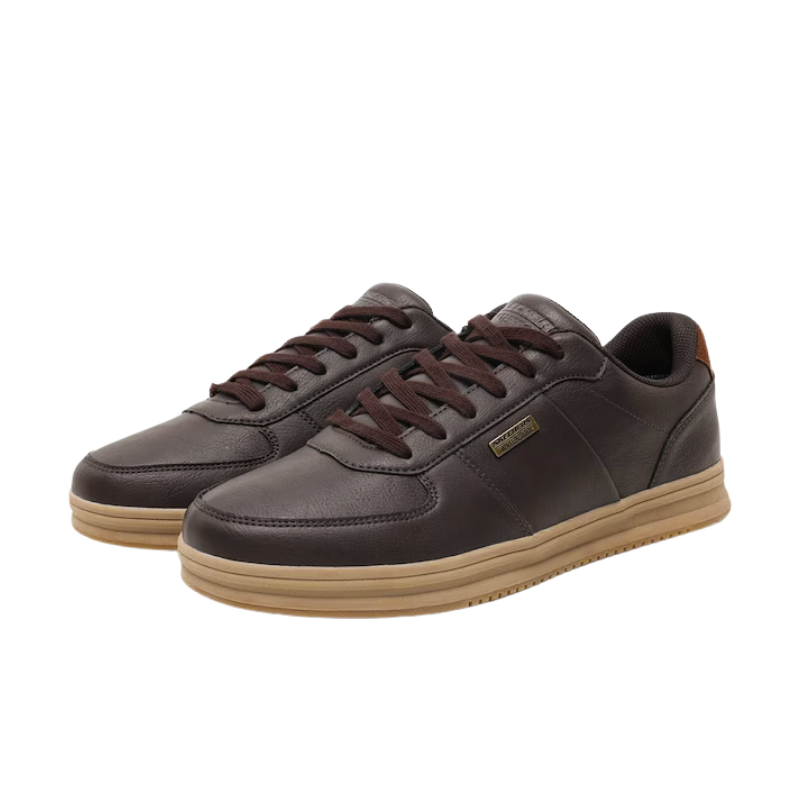 Baskets déperlantes Skechers pour homme – marron