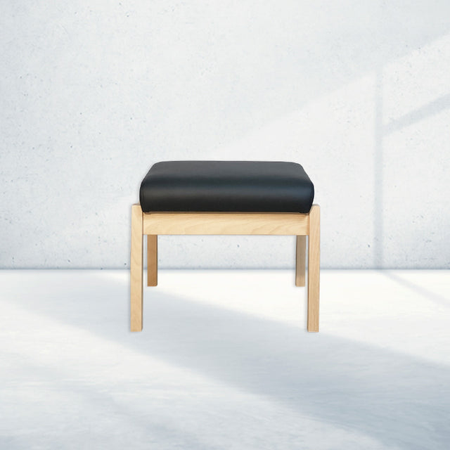Farstrup 5699 stool, Lightened beech/Black leather