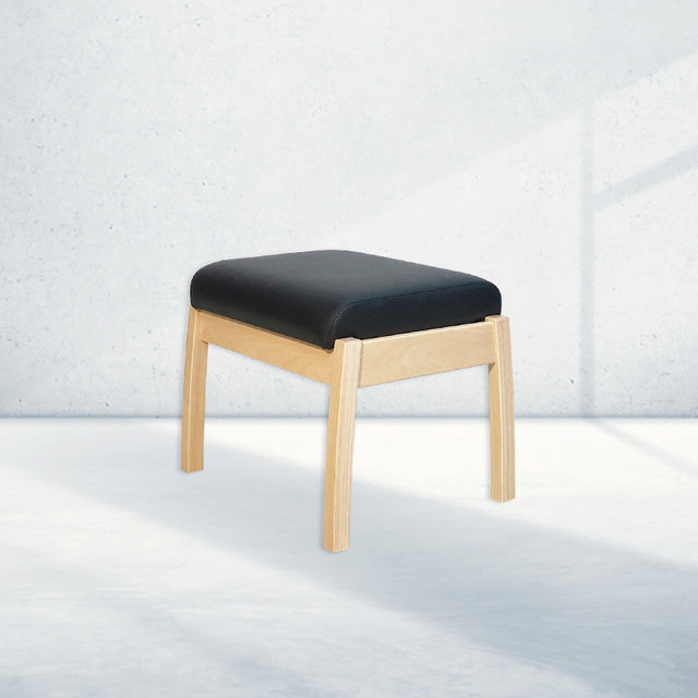 Farstrup 5699 stool, Lightened beech/Black leather